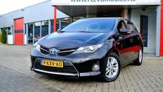 Gebruikt 2013 Toyota Auris Hatchback | € 8.250 (Eerlijke prijs)