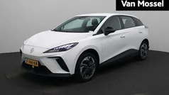 Wit Gebruikt 2023 MG MG4 EV Hatchback | € 18.495 (Eerlijke prijs)