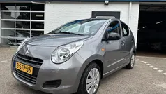 Grijs Gebruikt 2013 Suzuki Alto Comfort Hatchback | € 3.399 (Eerlijke prijs)