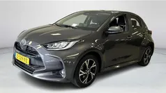 Gebruikt 2024 Toyota Yaris Hybrid Edition Hatchback | € 25.945 (Eerlijke prijs)
