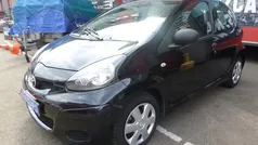 Zwart Gebruikt 2011 Toyota Aygo Comfort Hatchback | € 2.647 (Eerlijke prijs)