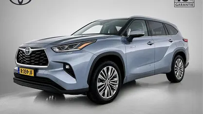 Grijs Occasion 2021 Toyota Highlander Executive SUV | € 49.945 (Eerlijke prijs)
