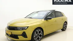 Gebruikt 2024 Opel Astra Ultimate Hatchback | € 35.445 (Super prijs)