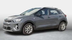 (bpr) perennial grey/black m Gebruikt 2022 Kia Stonic SUV | € 17.900 (Eerlijke prijs)