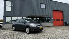 Grijs Occasion 2007 Toyota Auris Sol Hatchback | € 6.450 (Eerlijke prijs)