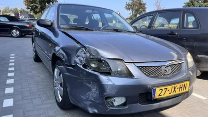 Occasion Mazda 323 Exclusive 98 PK (72 kW) 2002 Hatchback