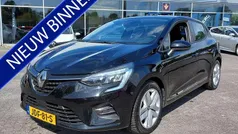 Zwart Gebruikt 2020 Renault Clio V Business Hatchback | € 15.750 (Eerlijke prijs)