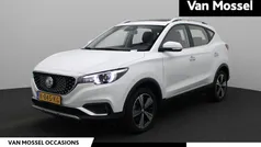 Gebruikt 2021 MG ZS Luxury Sedan | € 16.995 (Eerlijke prijs)