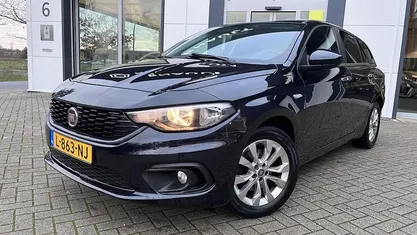 Zwart Gebruikt 2020 Fiat Tipo Mirror Stationwagen | € 13.745 (Eerlijke prijs)