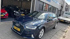 Blauw Gebruikt 2017 Audi A3 Sportback Sport Hatchback | € 15.750 (Eerlijke prijs)