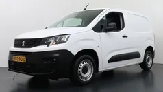 Wit Gebruikt 2022 Peugeot Partner Premium MPV | € 10.450 (Goede deal)