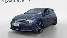 Gebruikt 2021 VW Golf VIII Life Hatchback | € 21.945 (Eerlijke prijs)