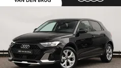 Zwart Gebruikt 2024 Audi A1 Advanced Hatchback | € 32.800 (Eerlijke prijs)