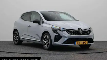 Occasion 2025 Renault Clio V Techno Hatchback | € 25.445 (Eerlijke prijs)
