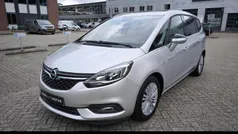 Grijs Gebruikt 2017 Opel Zafira Edition MPV | € 14.950 (Eerlijke prijs)