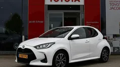 Gebruikt 2024 Toyota Yaris Hatchback | € 23.799 (Eerlijke prijs)