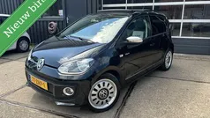 Zwart Gebruikt 2013 VW up! Black Edition Hatchback | € 7.250 (Eerlijke prijs)