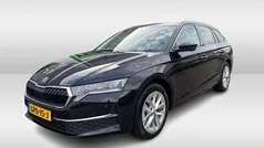 Gebruikt 2024 Skoda Octavia Business Line Stationwagen | € 28.950 (Eerlijke prijs)