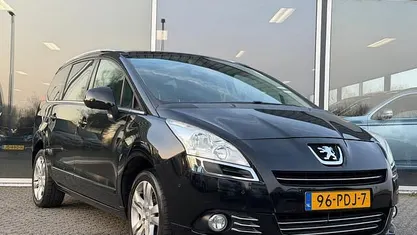 Occasion 2011 Peugeot 5008 GT-line MPV | € 4.500 (Eerlijke prijs)