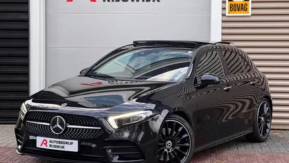 Gebruikt 2019 Mercedes A250 Premium Plus Hatchback | € 28.950 (Eerlijke prijs)