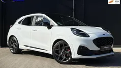 Gebruikt 2023 Ford Puma Performance Edition SUV | € 29.795 (Eerlijke prijs)
