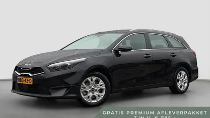 Occasion Kia Ceed 2025 Zwart Hatchback