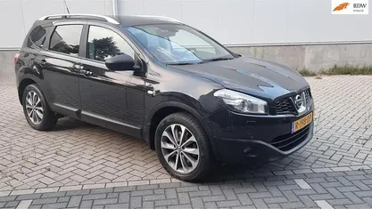 Zwart Gebruikt 2013 Nissan Qashqai +2 Tekna SUV | € 9.950 (Eerlijke prijs)