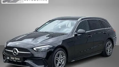 Zwart Gebruikt 2023 Mercedes C300 AMG Stationwagen | € 44.795 (Eerlijke prijs)