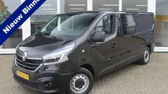 Zwart Gebruikt 2021 Renault Trafic Komfort Van | € 17.950 (Eerlijke prijs)