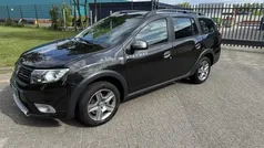 Zwart Gebruikt 2019 Dacia Logan Stepway Sedan | € 8.950 (Eerlijke prijs)