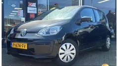 Zwart Gebruikt 2022 VW up! Hatchback | € 9.950 (Eerlijke prijs)