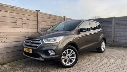 Occasion 2018 Ford Kuga Titanium SUV | € 15.950 (Eerlijke prijs)