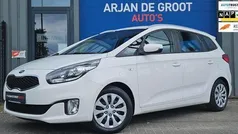 Wit Gebruikt 2014 Kia Carens MPV | € 11.750 (Eerlijke prijs)