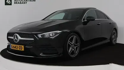 Occasion Mercedes CLA180 Business 136 PK (100 kW) 2019 Zwart Sedan