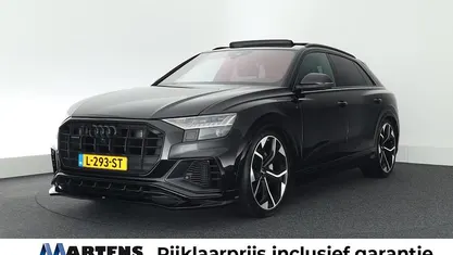 Zwart Gebruikt 2021 Audi Q8 S-Line SUV | € 59.949 (Eerlijke prijs)