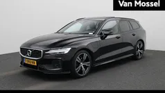 Zwart Gebruikt 2019 Volvo V60 Inscription Stationwagen | € 29.900 (Eerlijke prijs)