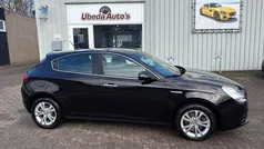 Zwart Gebruikt 2013 Alfa Romeo Giulietta Hatchback | € 9.999 (Eerlijke prijs)
