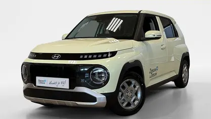 Geel Occasion 2025 Hyundai Inster Hatchback | € 25.500 (Eerlijke prijs)