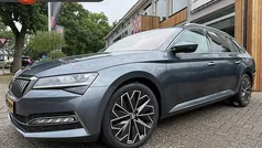 Grijs Gebruikt 2020 Skoda Superb LAURIN & KLEMENT Stationwagen | € 25.000 (Eerlijke prijs)