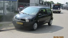 Zwart Gebruikt 2006 Renault Twingo Authentique Hatchback | € 1.150 (Eerlijke prijs)