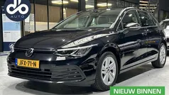 Gebruikt 2021 VW Golf VIII Life Hatchback | € 16.934 (Eerlijke prijs)