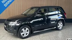 Zwart Gebruikt 2006 Suzuki Grand Vitara Exclusive SUV | € 7.895 (Eerlijke prijs)