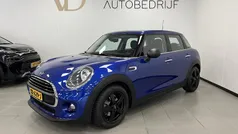 Gebruikt 2019 Mini Cooper Hatchback | € 19.645 (Eerlijke prijs)
