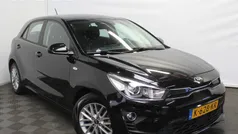 Zwart Gebruikt 2021 Kia Rio Hatchback | € 15.900 (Goede deal)