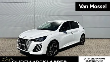 Wit Nieuw 2025 Peugeot 208 Allure Hatchback | € 29.440 (Eerlijke prijs)