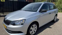 Grijs, metallic lak Gebruikt 2015 Skoda Fabia Stationwagen | € 7.950 (Goede deal)