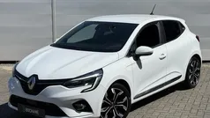 Gebruikt 2020 Renault Clio V Intens Hatchback | € 13.945 (Eerlijke prijs)