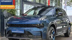 Blauw, metallic lak Gebruikt 2022 Lynk & Co 01 SUV | € 24.890 (Eerlijke prijs)