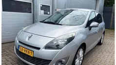 Grijs Gebruikt 2011 Renault Grand Scénic III MPV | € 3.795 (Eerlijke prijs)