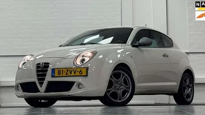 Occasion 2013 Alfa Romeo MiTo Distinctive Hatchback | € 6.744 (Eerlijke prijs)